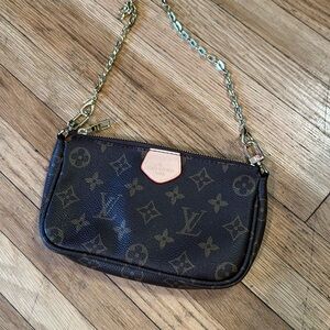 Designer inspired cute lil bag